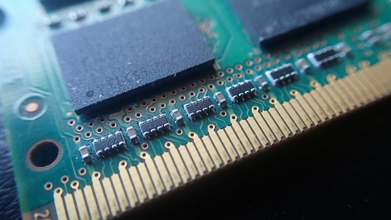 single-video-image