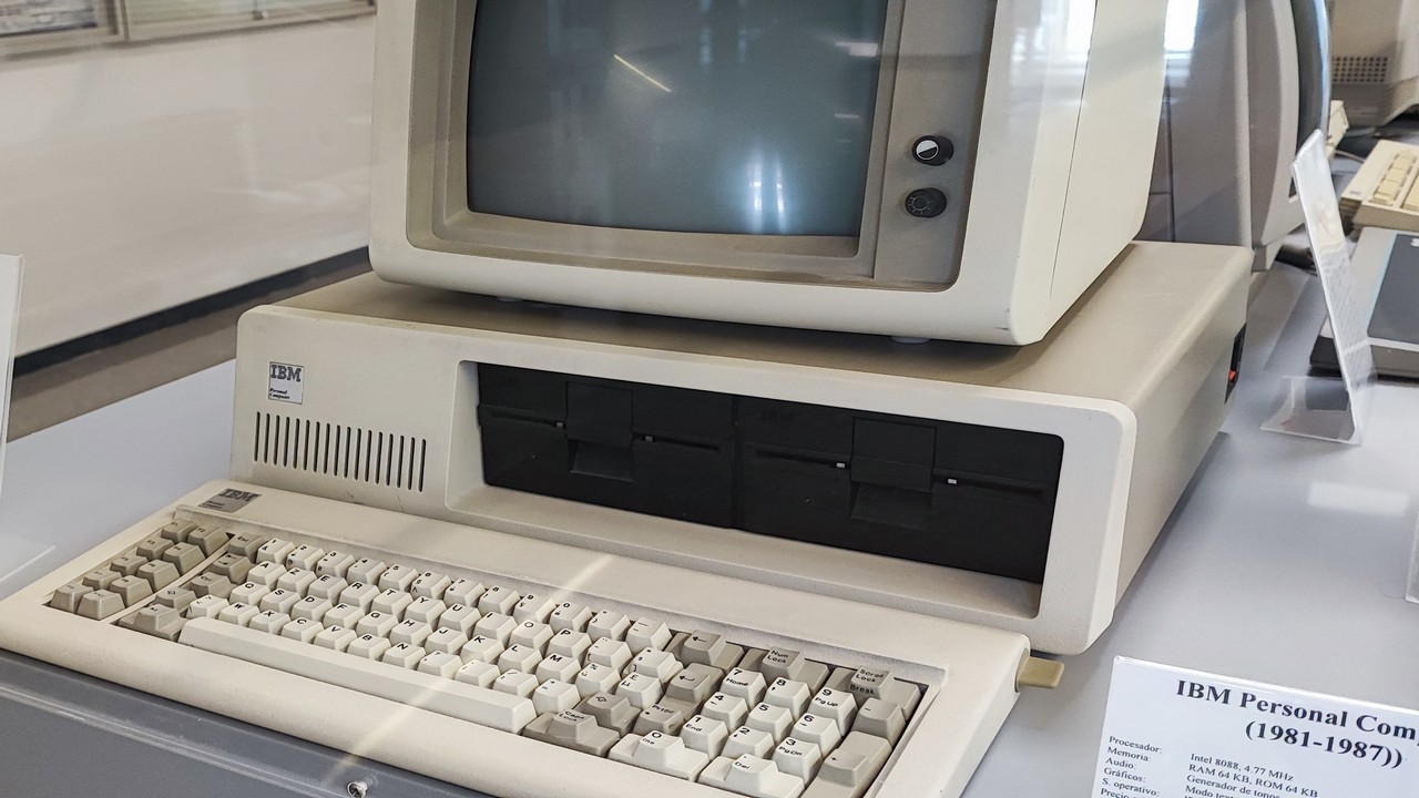Cómo un sí convirtió a Microsoft en gigante y hundió a D...